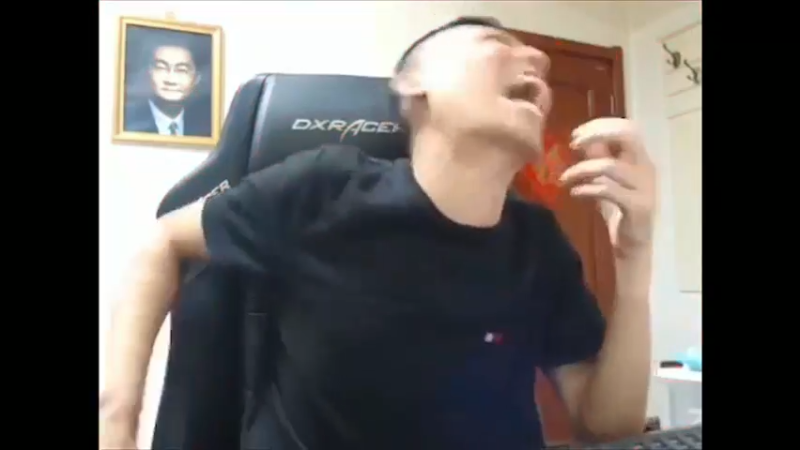 CEO，魔鬼的步伐