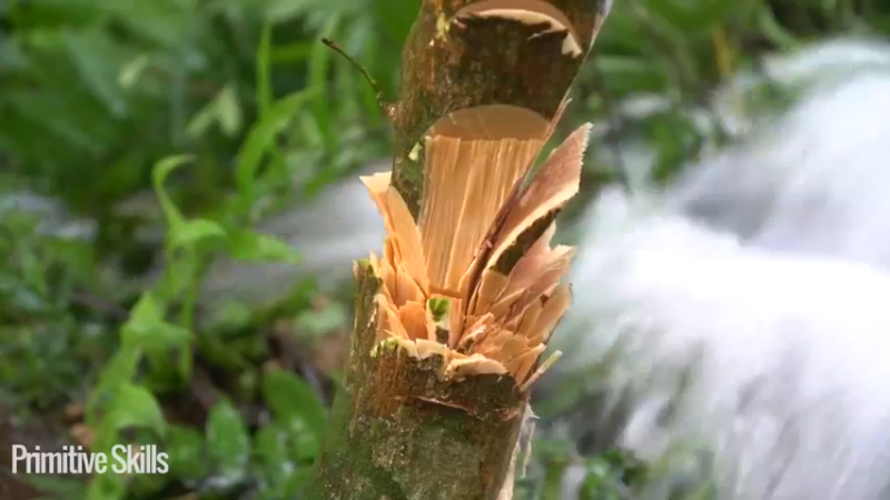 3基地b123需要稳定的动力发电？(2)山野基地】《如果你一无所有 进入单人我的世界，自由荒野 离网乐园 全手工制作耕种 快乐野外生活》