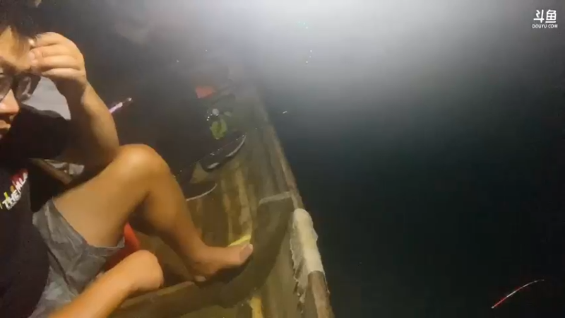 【2021-09-24 23点场】魅力生活i：船上伐钓美食