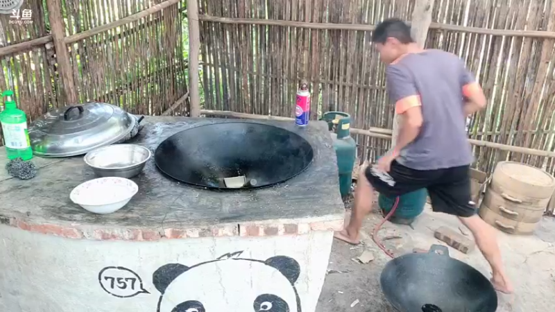 【2021-09-25 13点场】川味箩卜：坚持直播第1792天！