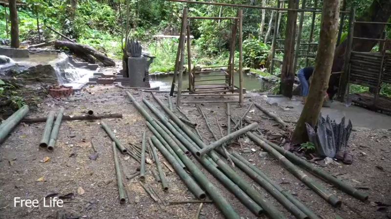 野外觅桃源W29竹亭9#妹子独自深入荒野隐居，建设世外桃源