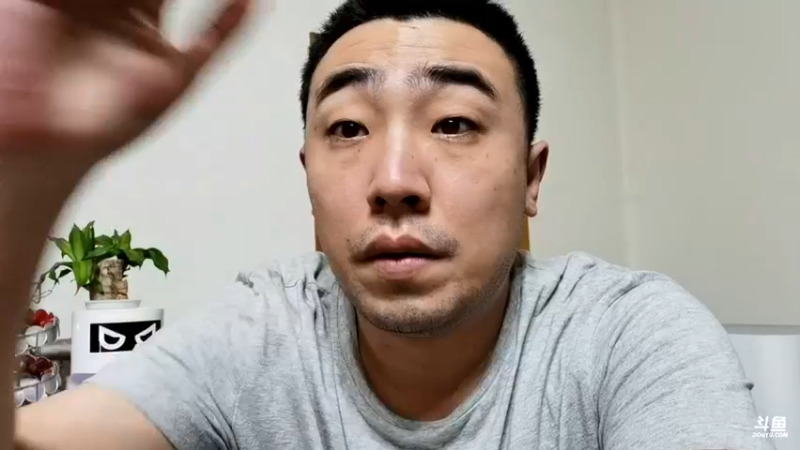 【2021-09-25 22点场】无尽无尽的无尽：李二狗的生活