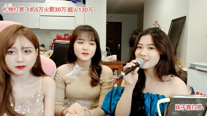 新来的美女唱歌很好听，大海可爱多好可爱啊