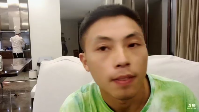 【2021-09-27 19点场】逐梦兄弟：在三亚，信号不稳定 ，稳定了再开