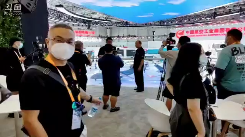 【2021-09-27 11点场】军武直播：周一11点半，杨叔带你逛珠海航展！