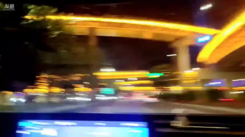 【2021-09-28 20点场】骆歆冲冲冲：骆歆：路上