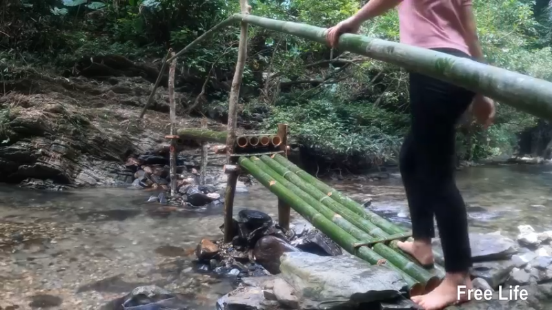 更新制作过小溪的木桥(18)深入荒野隐居修仙,建设世外桃源投个币吧
