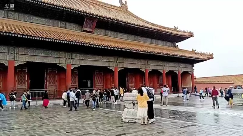 【2021-09-24 12点场】o北京老王o：雨中紫禁城
