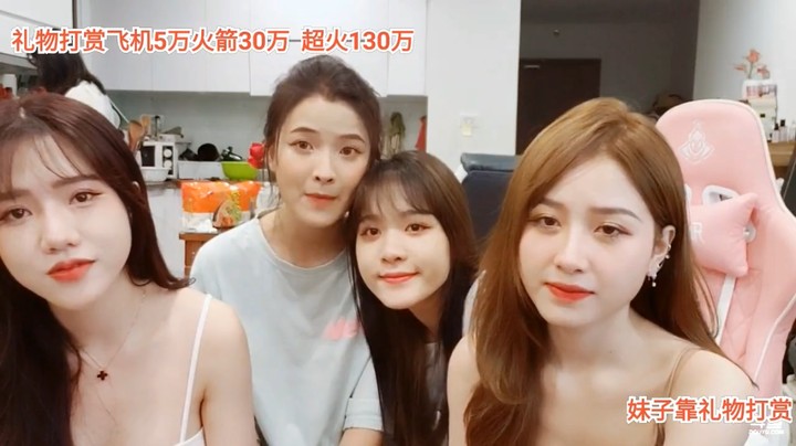 龙哥今天好少女，好朴素好清纯