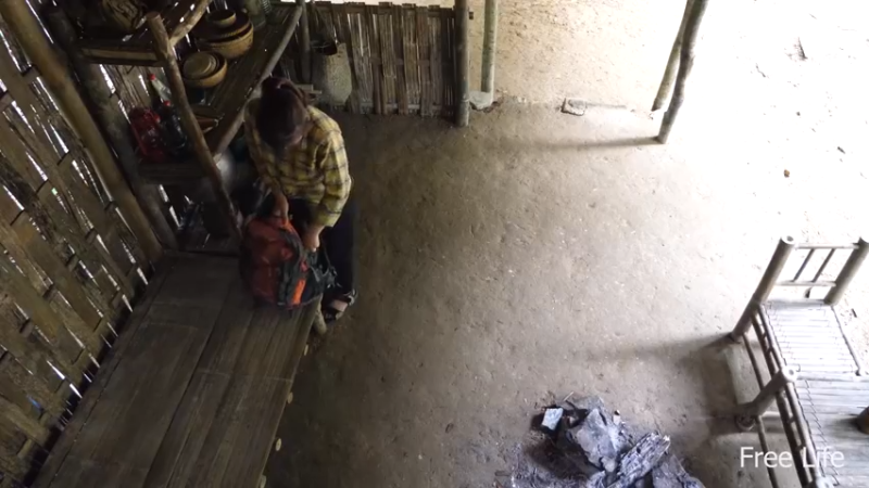 更新 我在深山建厨房(15)深入荒野隐居修仙,建设世外桃源投个币吧