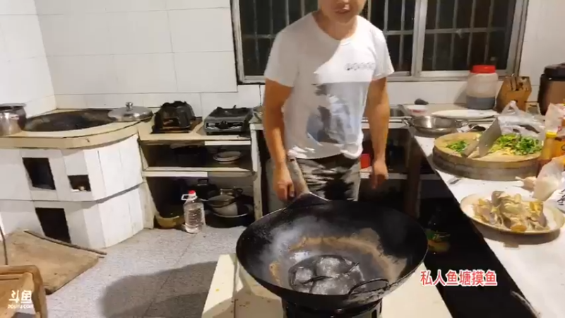 【2021-09-28 23点场】魅力生活i：今天美食全鱼宴