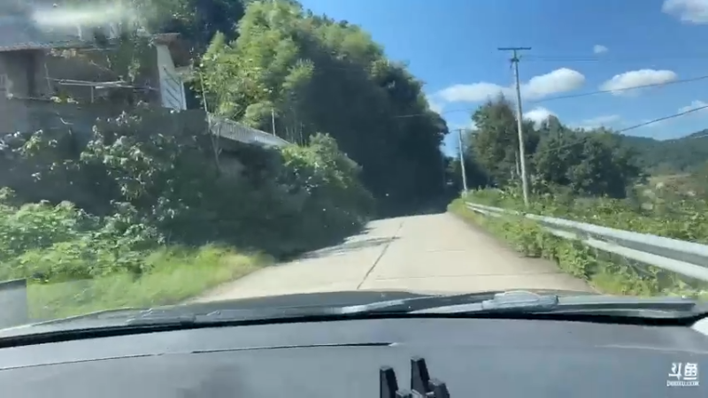 【2021-09-29 13点场】魅力生活i：欢迎风大师旅行哥