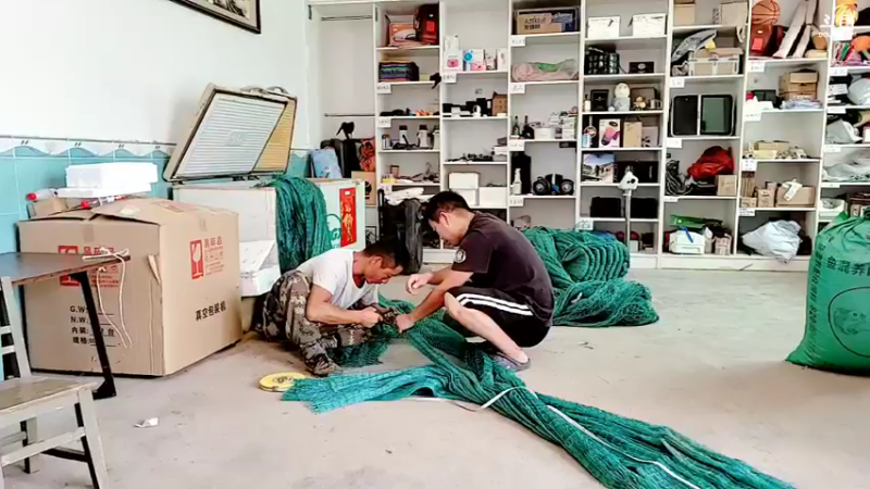 【2021-09-29 13点场】洪湖小肖：巨坑已干搞麻鳝