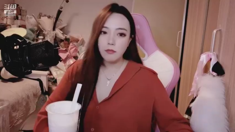 【2021-09-29 21点场】云樱花颜金步摇S：明天回家，十一伴娘，随机开播