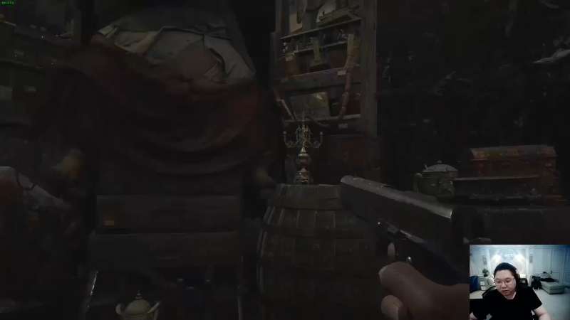 我在斗鱼看即将拥有人鱼线的PDD直播英雄联盟