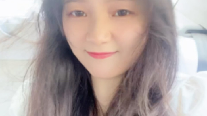 小雪糕UuU发布了一个斗鱼视频2021-10-01
