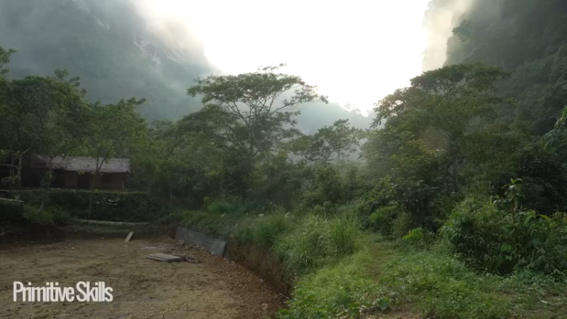 装备全靠打101建造大泳池5如果你一无所有，进入山野