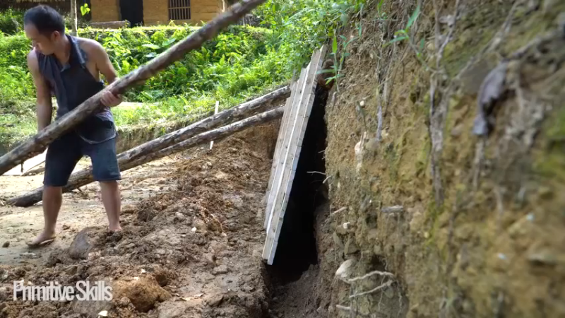 装备全靠打101建造大泳池4如果你一无所有，进入山野