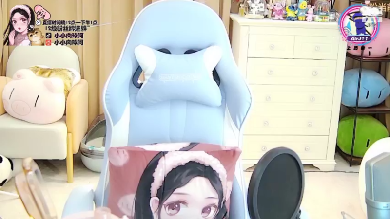 【2021-10-02 13点场】小肉球阿：爱笑的女孩运气不会差~