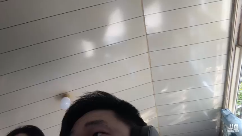 【2021-10-02 10点场】loveyou_qq：国庆节快乐 52319