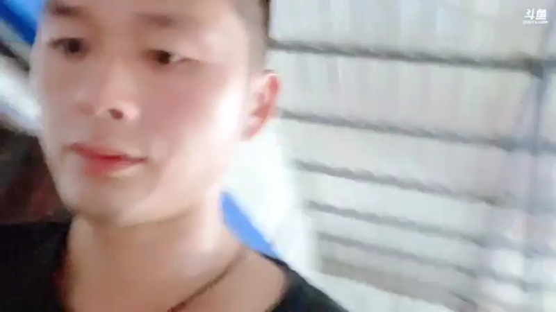 【2021-10-03 23点场】洪湖小肖：亲子运动会day1