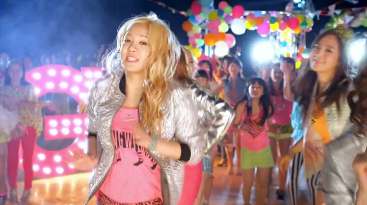 348_Girls&#39; Generation(____) - LOVE&GIRLS (Dance ver.) MV_(1080p)