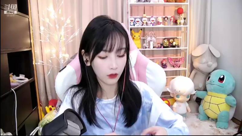 【2021-10-05 16点场】叶知秋Vanessa：叶知秋：国庆快乐 下午好