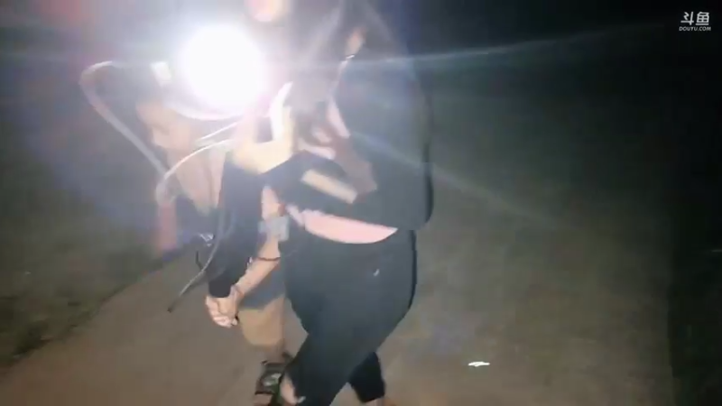 【2021-10-04 23点场】川味箩卜：新的一周开始啦~