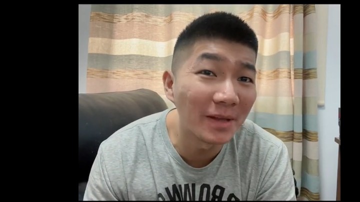 所以这俩你会选择谁呢？
