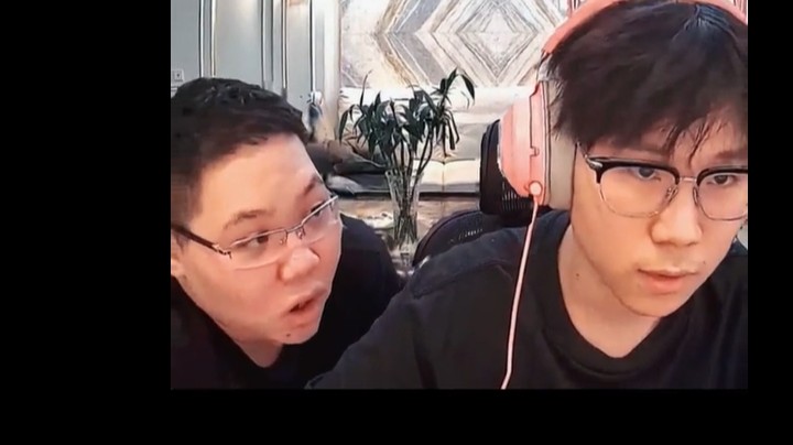 目光如炬，我却毫无波兰