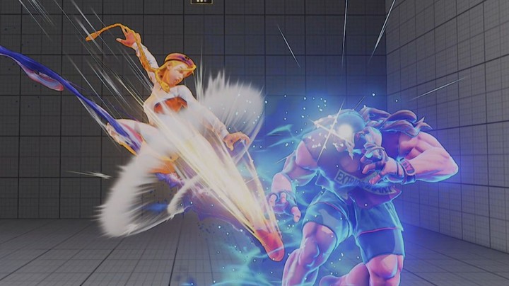 【4K】街霸5：超强嘉米飓风对战警皇的艾利克斯，最高画质码率测试