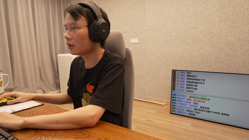 我在斗鱼看超级小桀直播马里奥制造