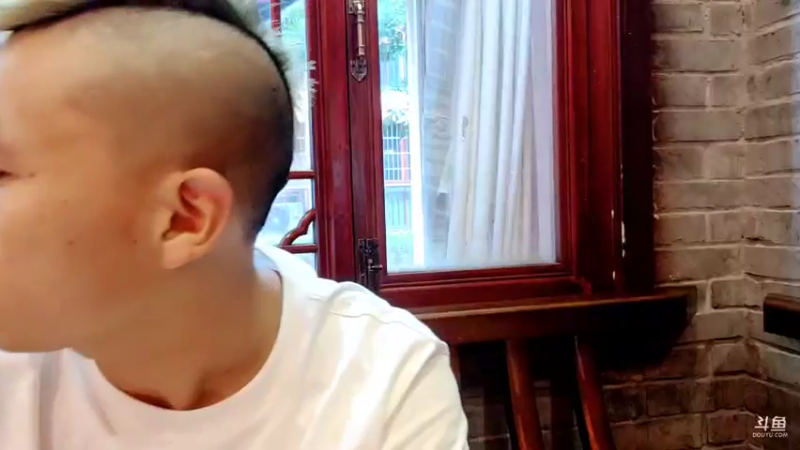 【2021-10-09 15点场】逐梦兄弟：接好久不见的她