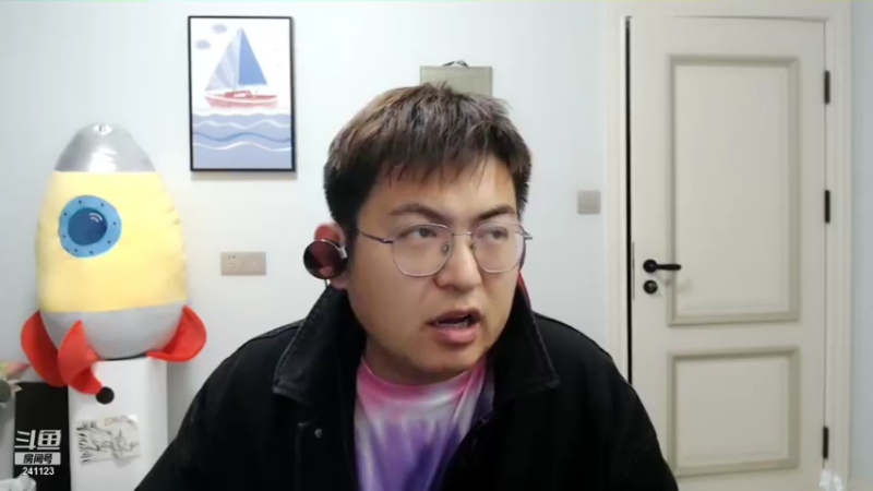【2021-10-09 07点场】火力堂主：我是小卖血！