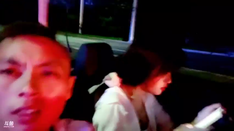 【2021-10-09 18点场】逐梦兄弟：海鸟与鱼不同路