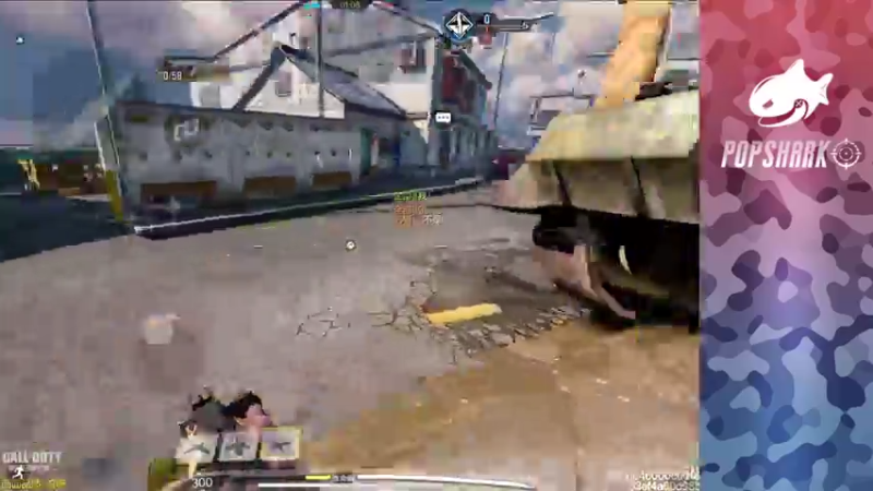 【2021-10-09 01点场】皮皮鲨FPS：主播年度投票，家人们帮忙投投票