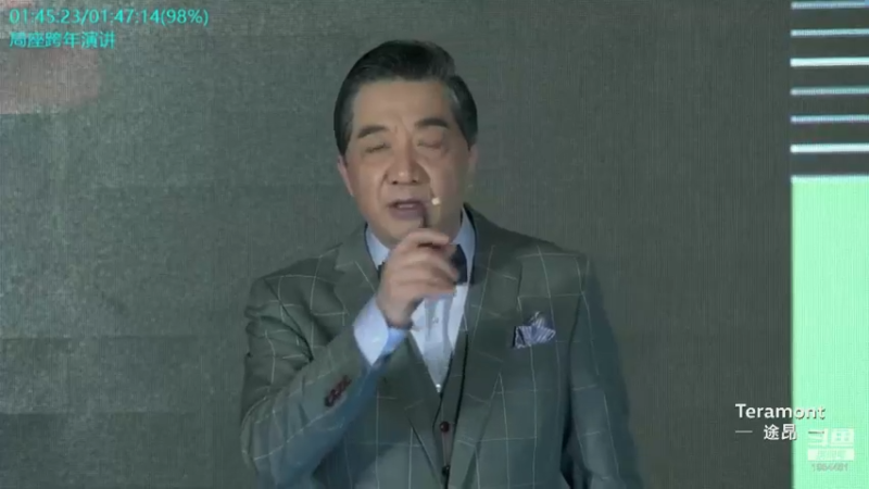 【2021-10-10 00点场】张召忠：摔飞机烧航母，印度装备是纸糊的？