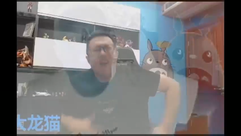 猫哥，秀秀和你结冰了
