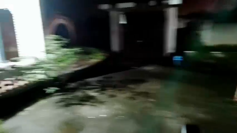 【2021-10-10 20点场】美食老王：今天有事休息一天哈