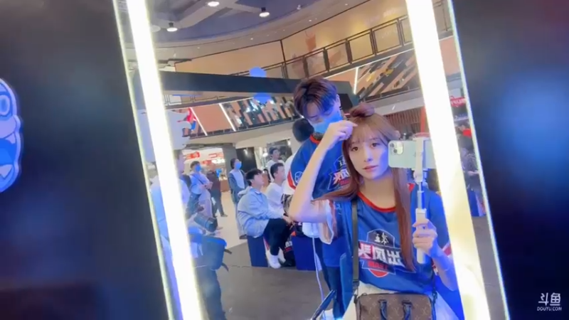 【2021-10-10 13点场】南波儿大魔王丶：康王电竞路演——重庆站