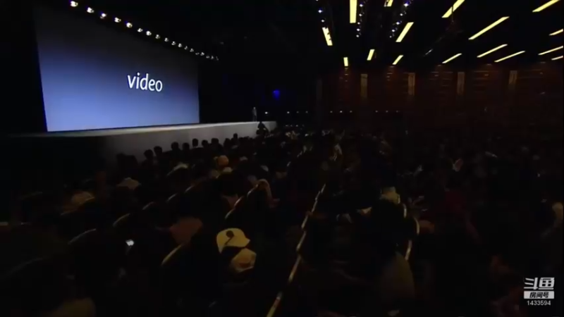 【2021-10-10 13点场】SmartisanTeam：罗永浩演讲发布会集锦