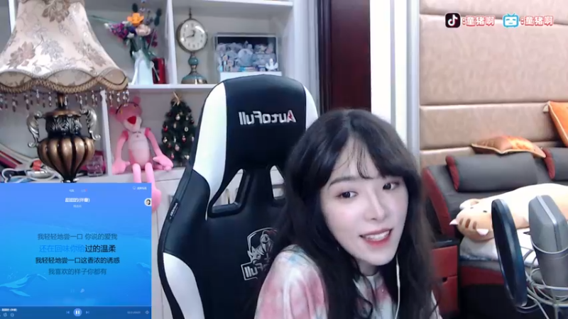 【2021-10-09 22点场】童猪啊i：童猪：唱啥你选！不间断送鱼翅