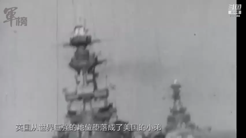 【2021-10-11 13点场】军榜Top：国外男女兵竟然住一个宿舍？