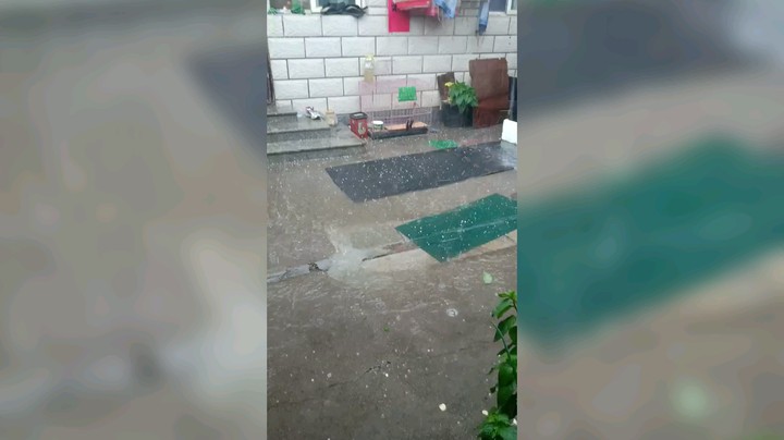 好大的雨