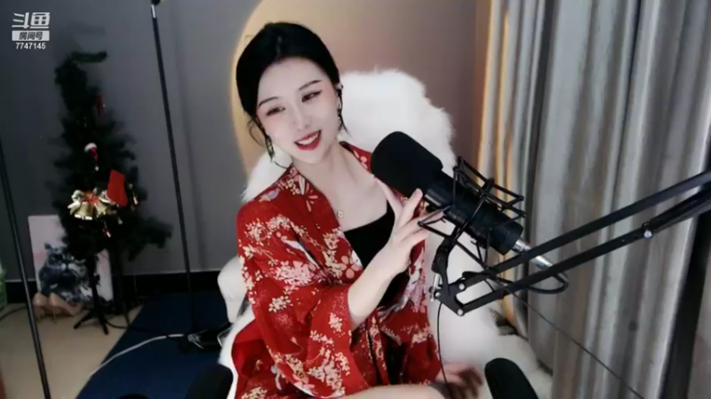 【2021-10-10 21点场】青台miss：做人呐 最重要的就是开心啦