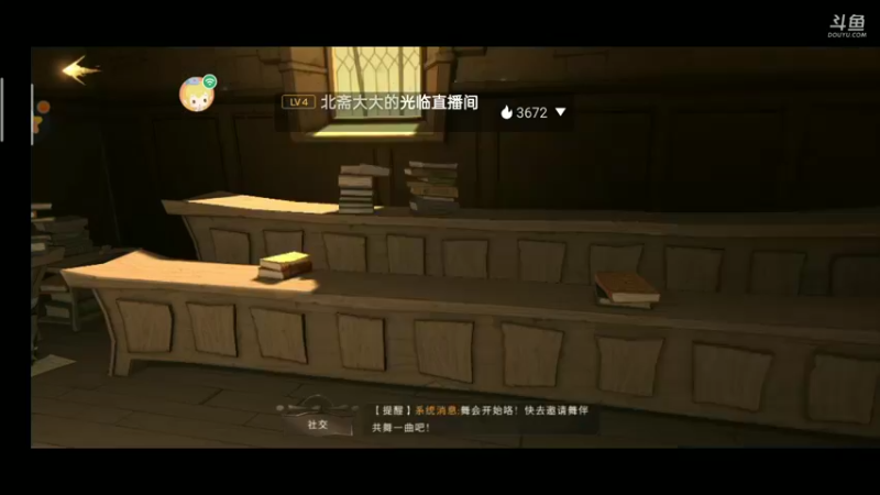 【2021-10-10 05点场】雪雪今年三岁啦：你看我长得像不像你失散多年的女朋友