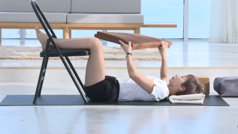 5.课时20减压助眠瑜伽(48)动作分解