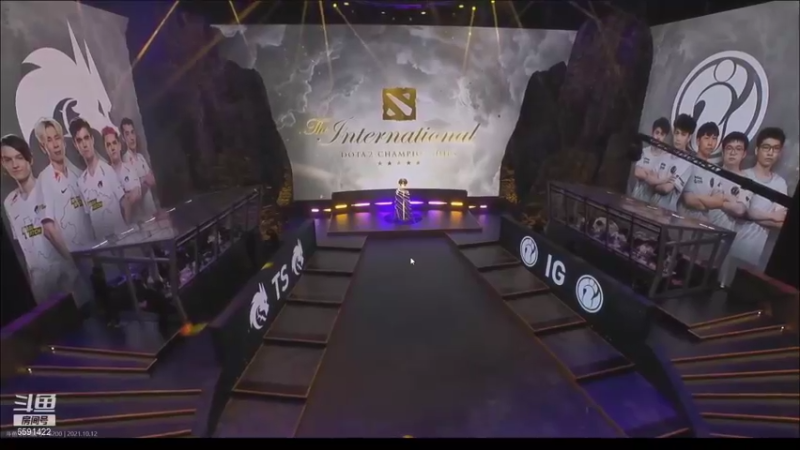 【2021-10-12 18点场】小红豆阿：看看ti 中国队加油！