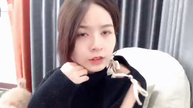 【2021-10-13 09点场】传情小小：在家里手机播