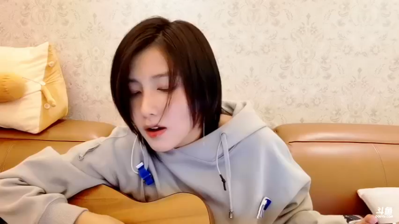 【2021-10-14 21点场】我是唐菲：才发现爱一定要有回应
